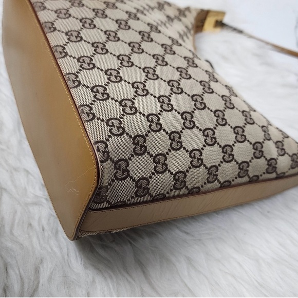 Authentic Gucci Bag Monogram Shoulder Bag - Picture 7 of 14